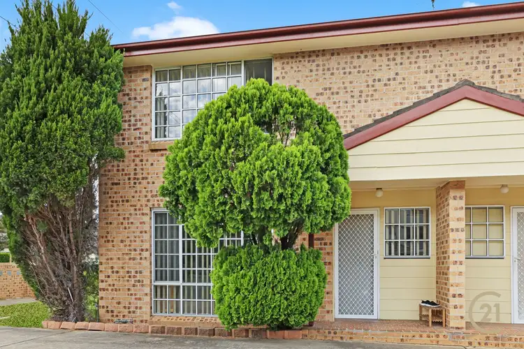 1/39-41 Cumberland Rd, Ingleburn NSW 2565