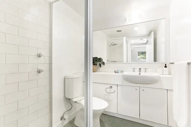 Fourth view of Homely apartment listing, 11/84 McLachlan Ave, Darlinghurst NSW 2010