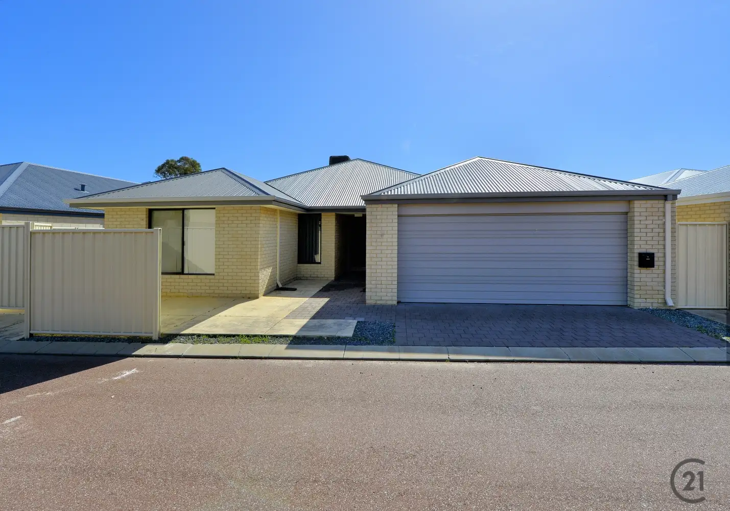 Main view of Homely house listing, 2 Toora Mews, Lakelands WA 6180