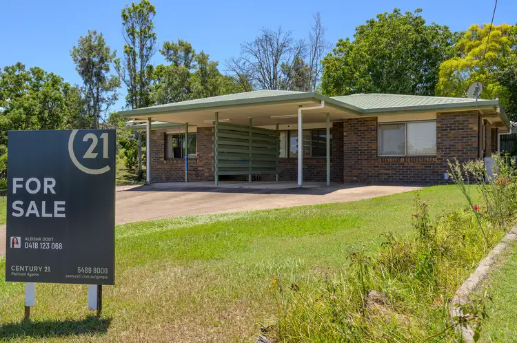 1/5 and 2/5 Quamby Court, Gympie QLD 4570