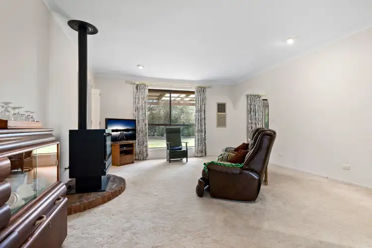 Fifth view of Homely house listing, 6 Rutley Crescent, Echuca VIC 3564