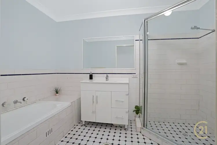Fourth view of Homely house listing, 10 Leeswood Court, Wattle Grove NSW 2173
