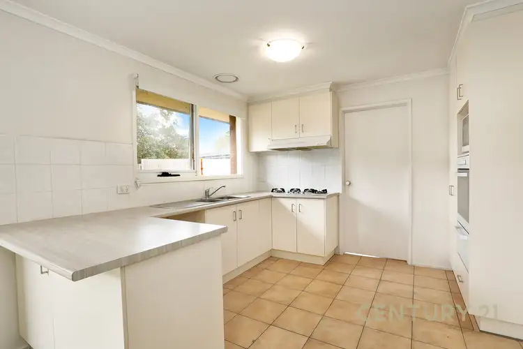 Fourth view of Homely house listing, 1 Greenleaf Court, Keysborough VIC 3173