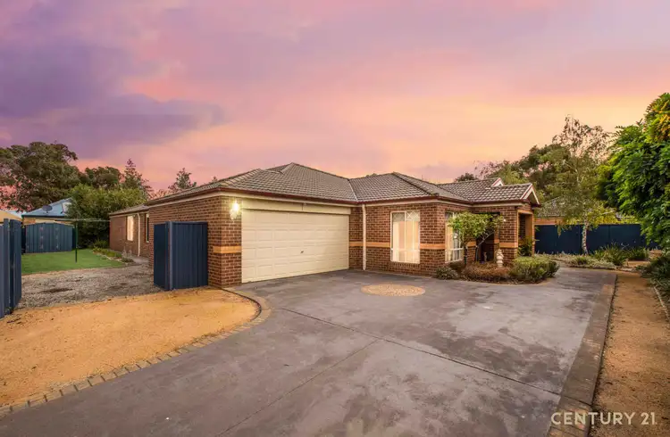 10 Birch  Court, Pakenham VIC 3810