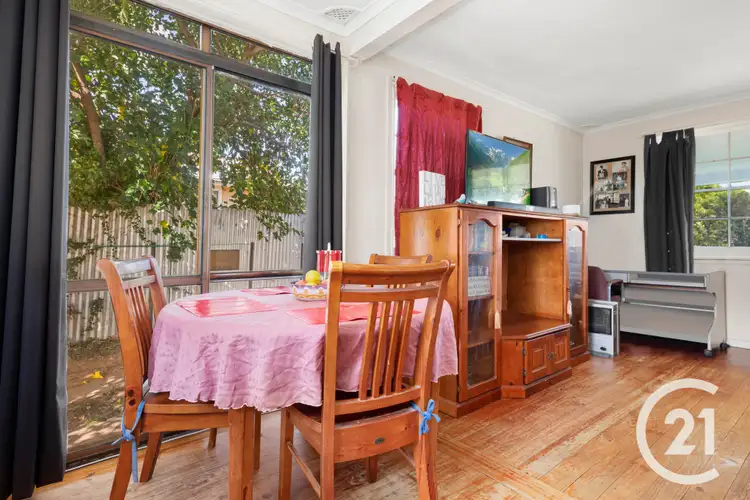 Fifth view of Homely house listing, 10 Currawong Street, South Bathurst NSW 2795