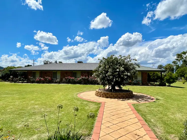 2 Aurora Street, Eugowra NSW 2806