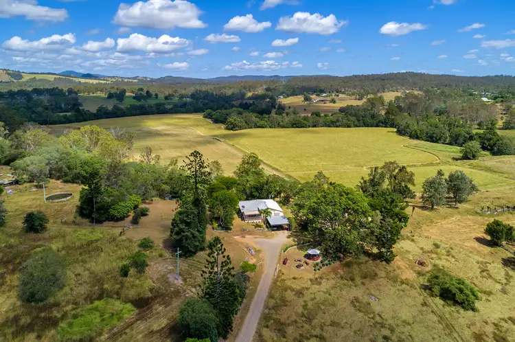 122 Rocks Road, Pie Creek QLD 4570