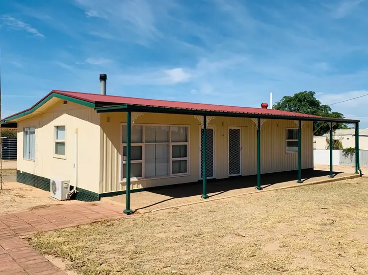14 Kadina Road, Moonta SA 5558