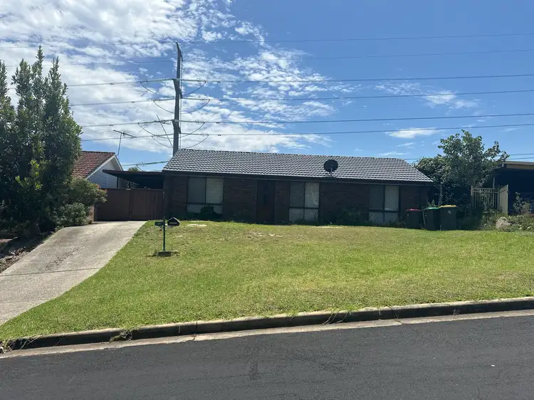 37 Haultain Street, Minto NSW 2566