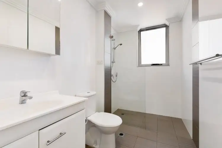 Fifth view of Homely apartment listing, 8/1 William Street, Rose Bay NSW 2029