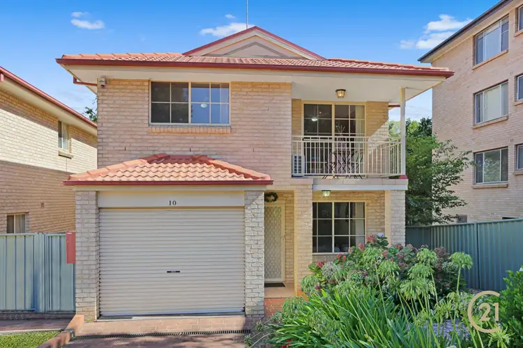 10/123 Lindesay St, Campbelltown NSW 2560