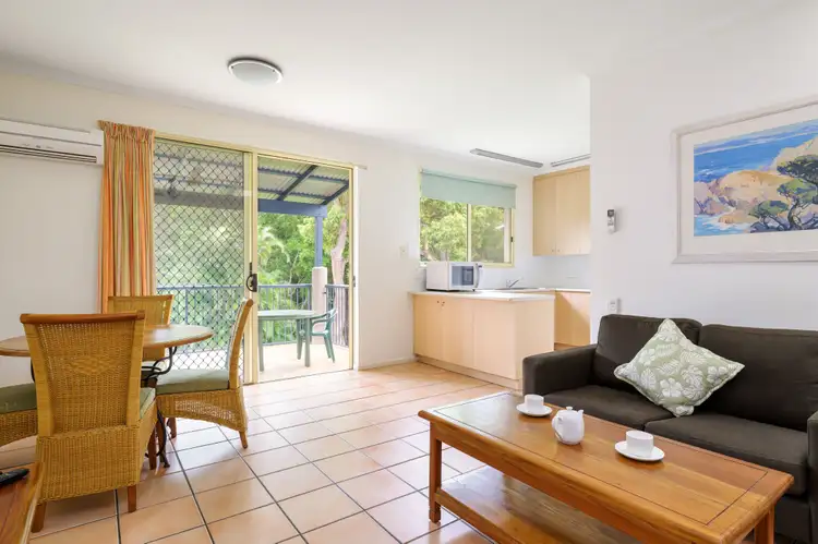 28/15 Rainbow Shores Drive, Rainbow Beach QLD 4581