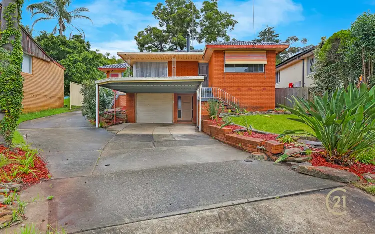 25 Farnsworth Avenue, Campbelltown NSW 2560