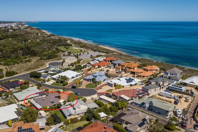 Second view of Homely house listing, 3 Pinnace Court, Halls Head WA 6210