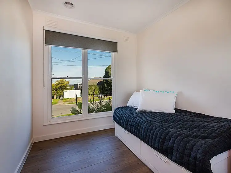 Fourth view of Homely unit listing, 28 Sheoak Street, Doveton VIC 3177