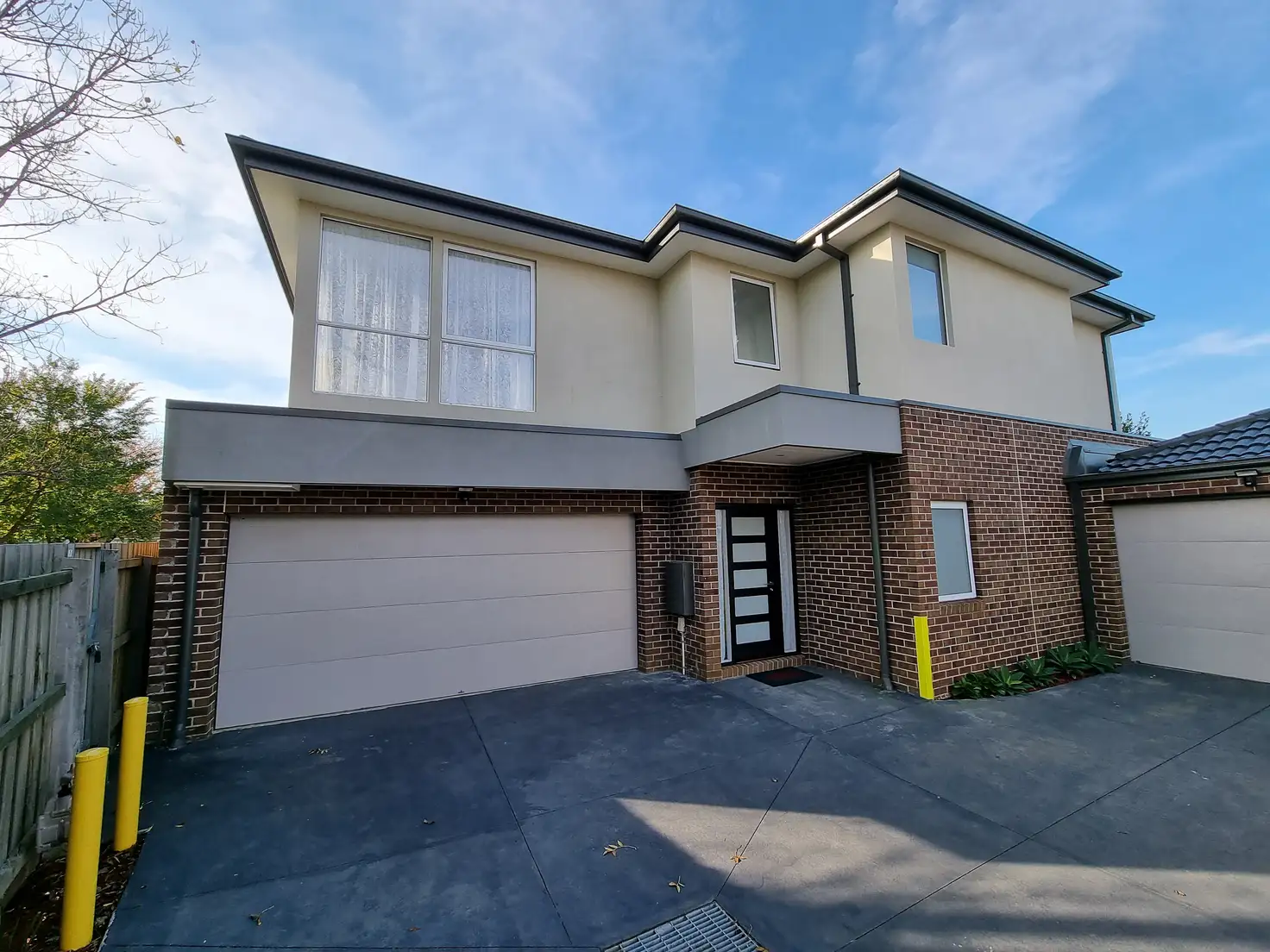 Main view of Homely house listing, 2/15 Debbie Close, Clarinda VIC 3169
