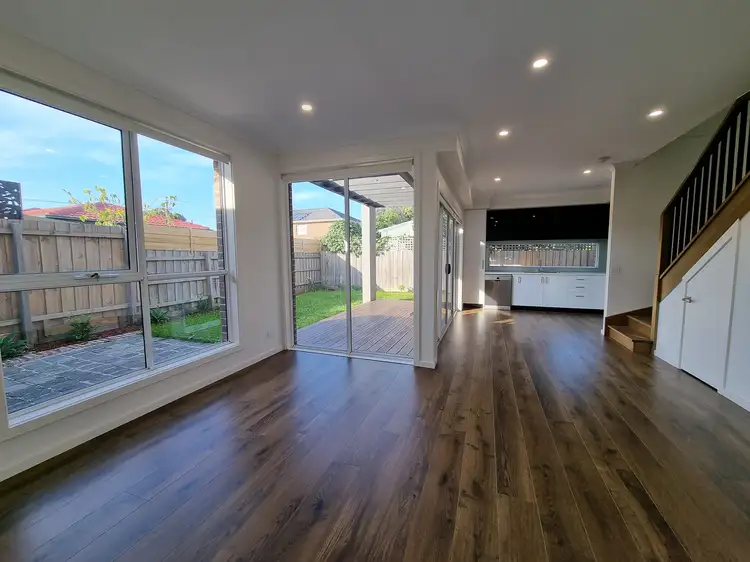 Second view of Homely house listing, 2/15 Debbie Close, Clarinda VIC 3169