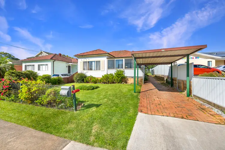 42 Norfolk Road, Greenacre NSW 2190