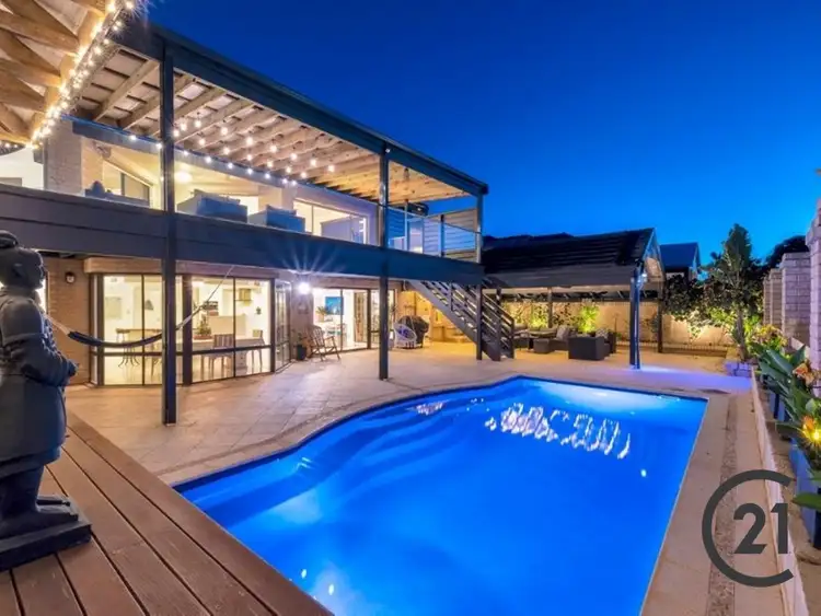 3 Sandy Cove, Halls Head WA 6210