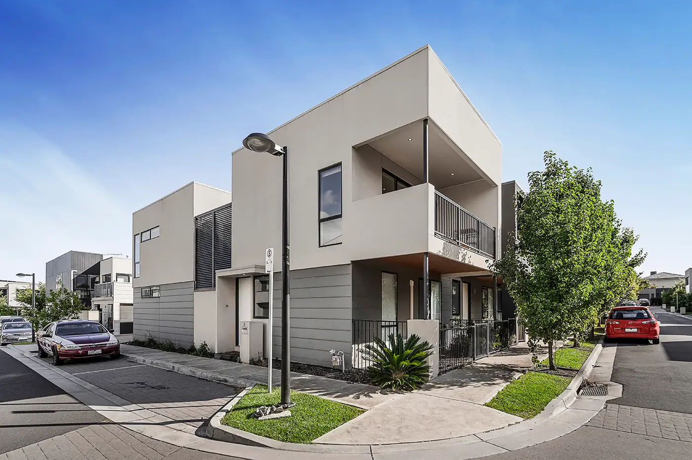 Main view of Homely townhouse listing, 3 Pixel Circuit, Coburg North VIC 3058
