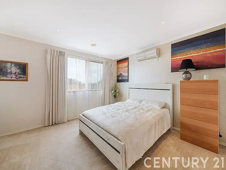 Sixth view of Homely house listing, 2 Figtree Walk, Lyndhurst VIC 3975