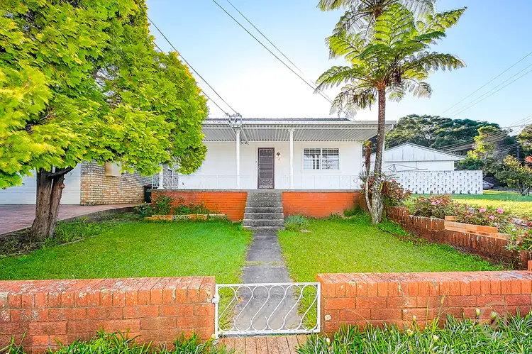 4 Lobelia Street, Chatswood NSW 2067