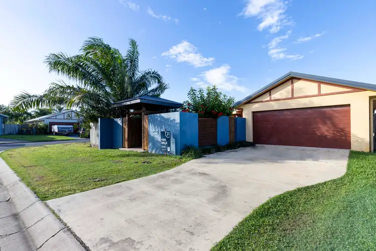 11 Shearwater Street, Port Douglas QLD 4877