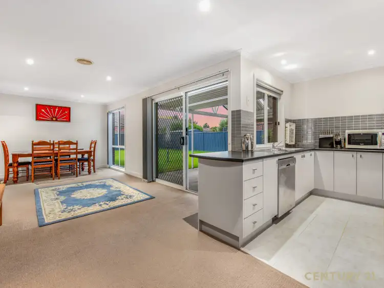 Fifth view of Homely house listing, 41 Mallee Circuit, Pakenham VIC 3810