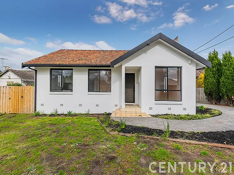 1/8 Deakin Crescent, Dandenong North VIC 3175