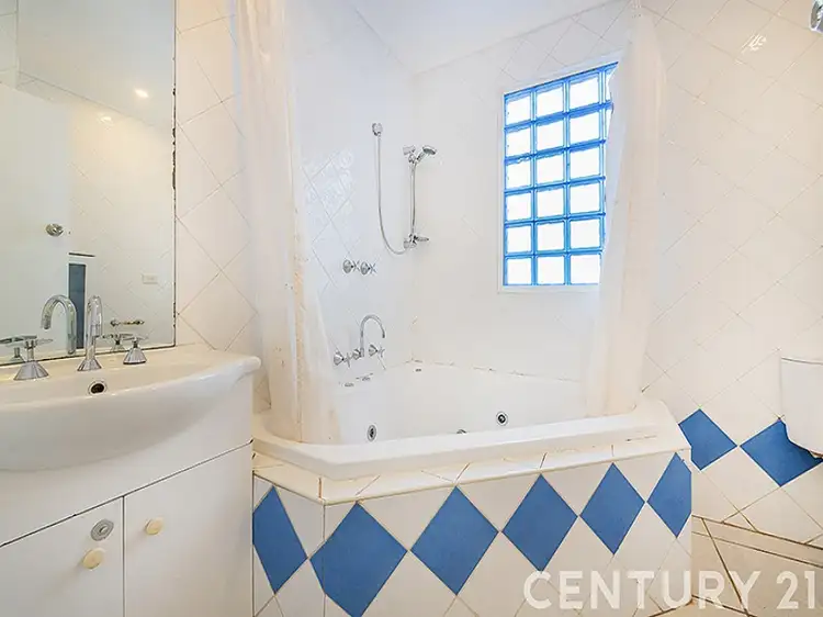 Sixth view of Homely unit listing, 1/8 Deakin Crescent, Dandenong North VIC 3175