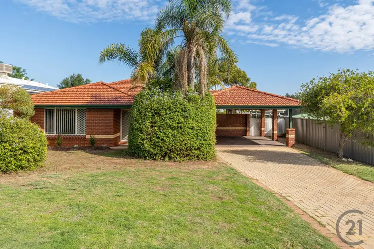 10 Jacana Way, Halls Head WA 6210