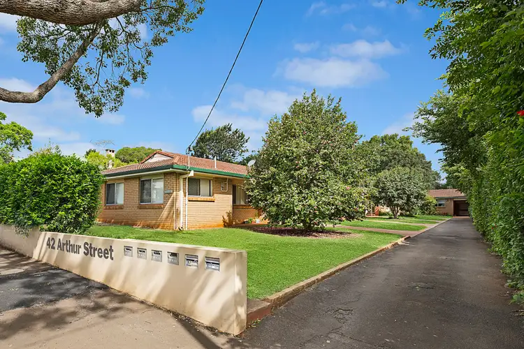 Main view of Homely unit listing, 2/42 Arthur Street, East Toowoomba QLD 4350