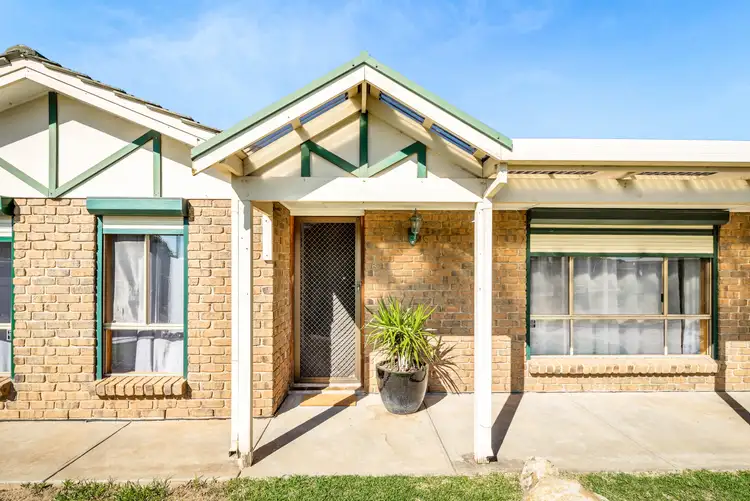 Third view of Homely house listing, 8 Leslie Court, Morphett Vale SA 5162