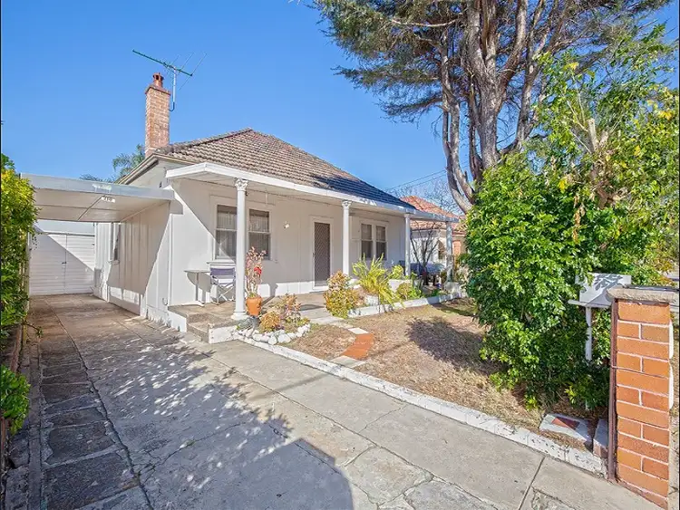 1/210 Chuter Avenue