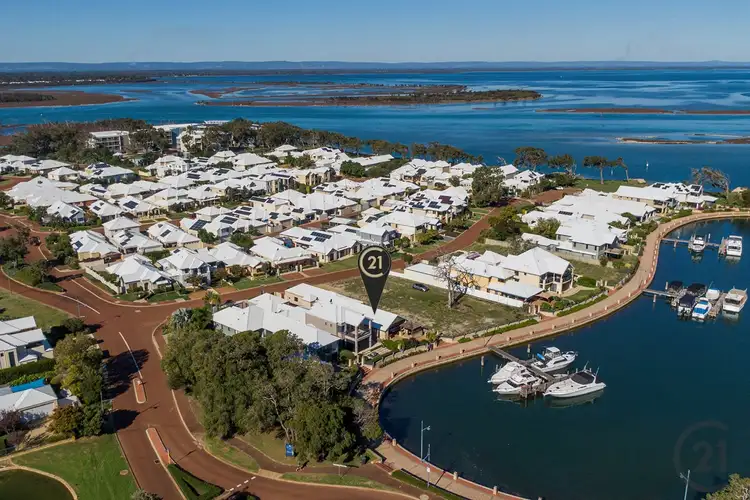 6 Harbour Retreat, Erskine WA 6210