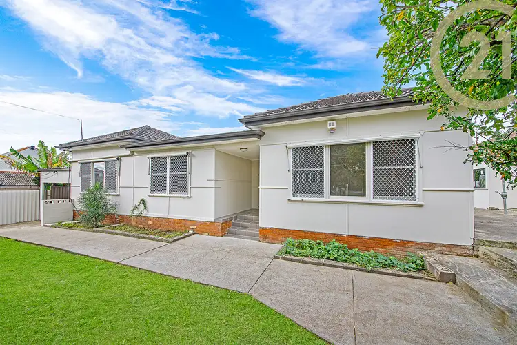 2A Elsham Road, Auburn NSW 2144