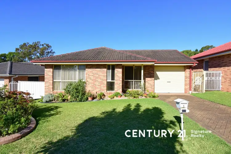 1 Katela Avenue, Bomaderry NSW 2541