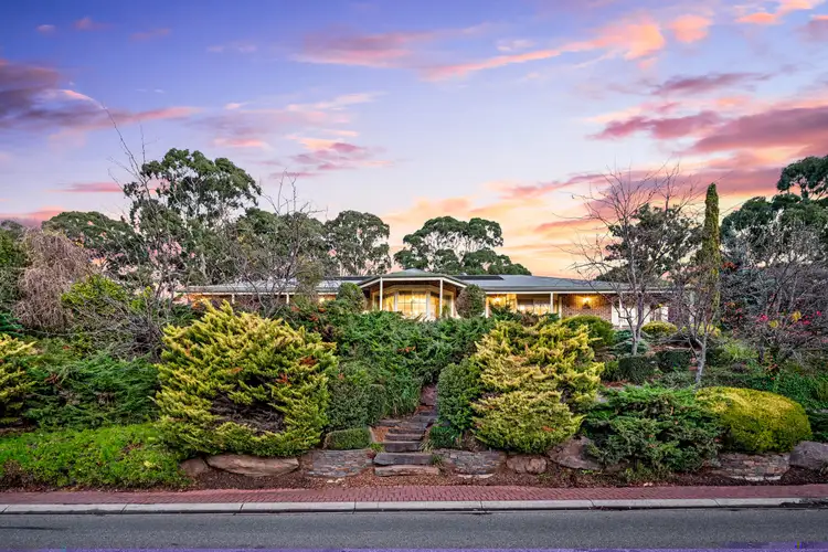 31 Scenic Court, Chandlers Hill SA 5159