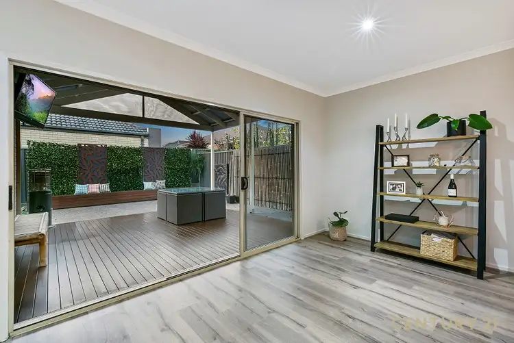 Seventh view of Homely house listing, 8 Joseph Banks Drive, Pakenham VIC 3810