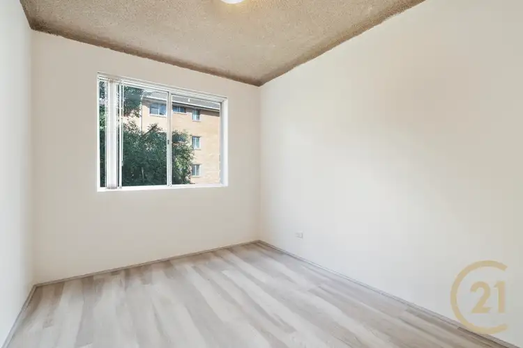 Sixth view of Homely apartment listing, 2/12-16 Goulburn Street, Warwick Farm NSW 2170