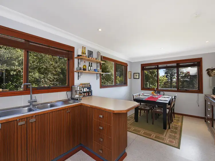 Fifth view of Homely house listing, 2 Darling Causeway, Mount Victoria NSW 2786