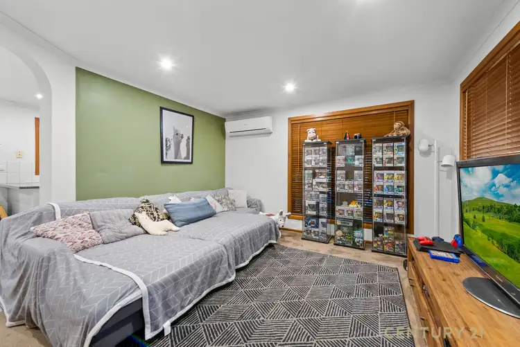 Second view of Homely unit listing, 1/5 Denver Drive, Narre Warren VIC 3805