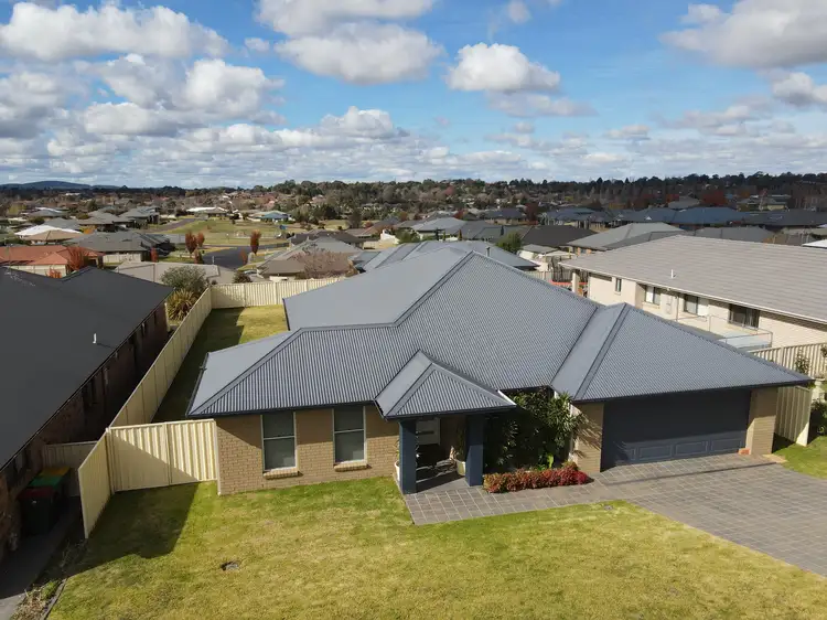 42 Lisbon Circuit, Orange NSW 2800