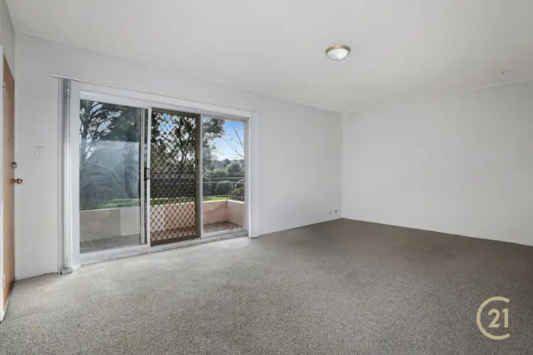 Fourth view of Homely unit listing, 5/25 Trafalgar Street, Glenfield NSW 2167