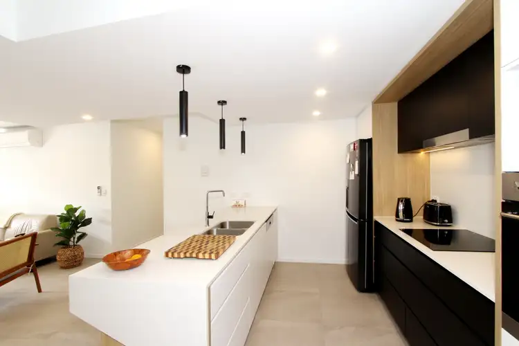 Fourth view of Homely unit listing, 2/49 Duporth Avenue, Maroochydore QLD 4558