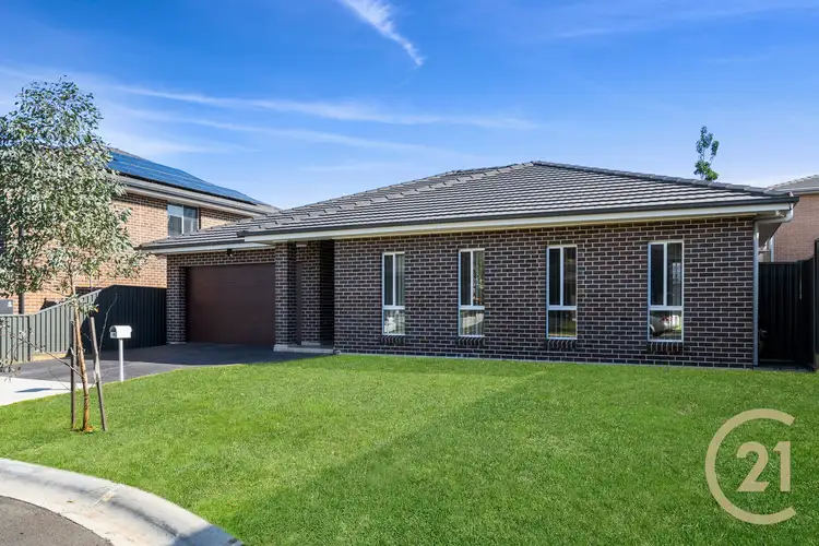10 Brushtail Court, Casula NSW 2170
