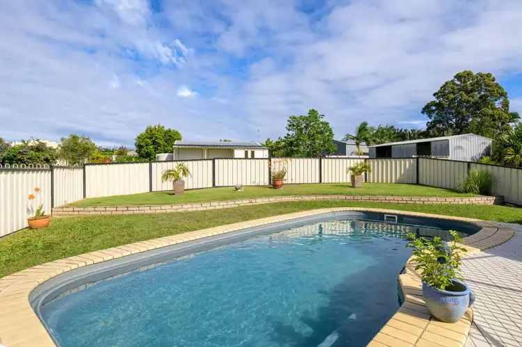 11 Achilles Avenue, Cooloola Cove QLD 4580