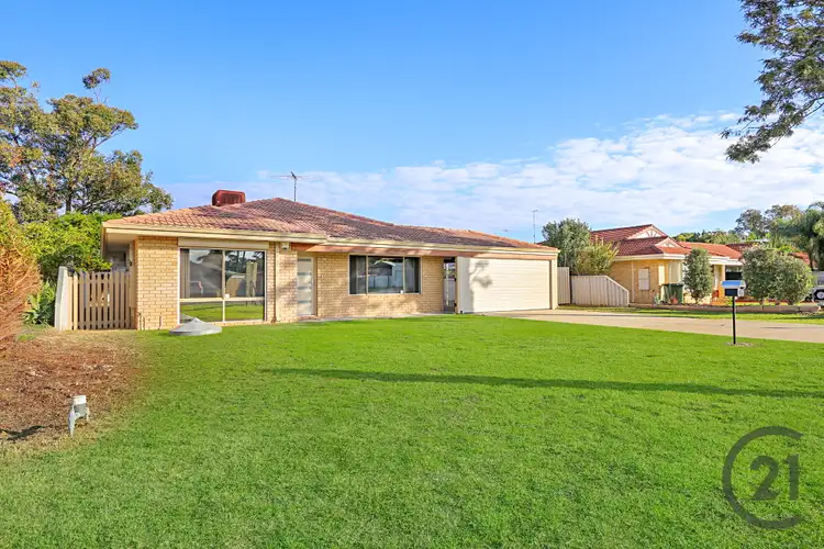 22 Summerlea Avenue, Meadow Springs WA 6210
