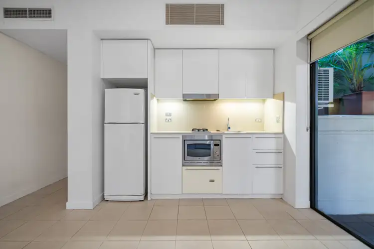 Fifth view of Homely apartment listing, 4/31 Waverley Street, Bondi Junction NSW 2022