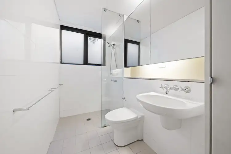 Sixth view of Homely apartment listing, 4/31 Waverley Street, Bondi Junction NSW 2022
